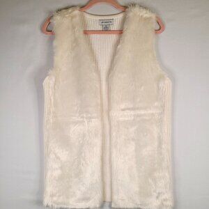 Liz Claiborne Open-Front Faux Fur White Vest Size M New